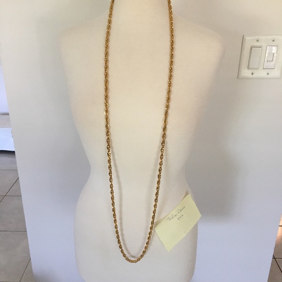 Trifari Crown 54 in necklace (SW) - Picture 3 of 6